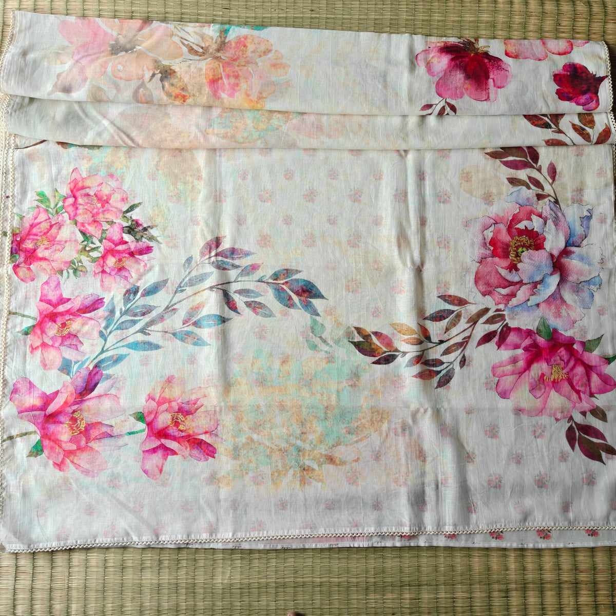 Mul Chanderi Saree with Floral Print and Lace Border