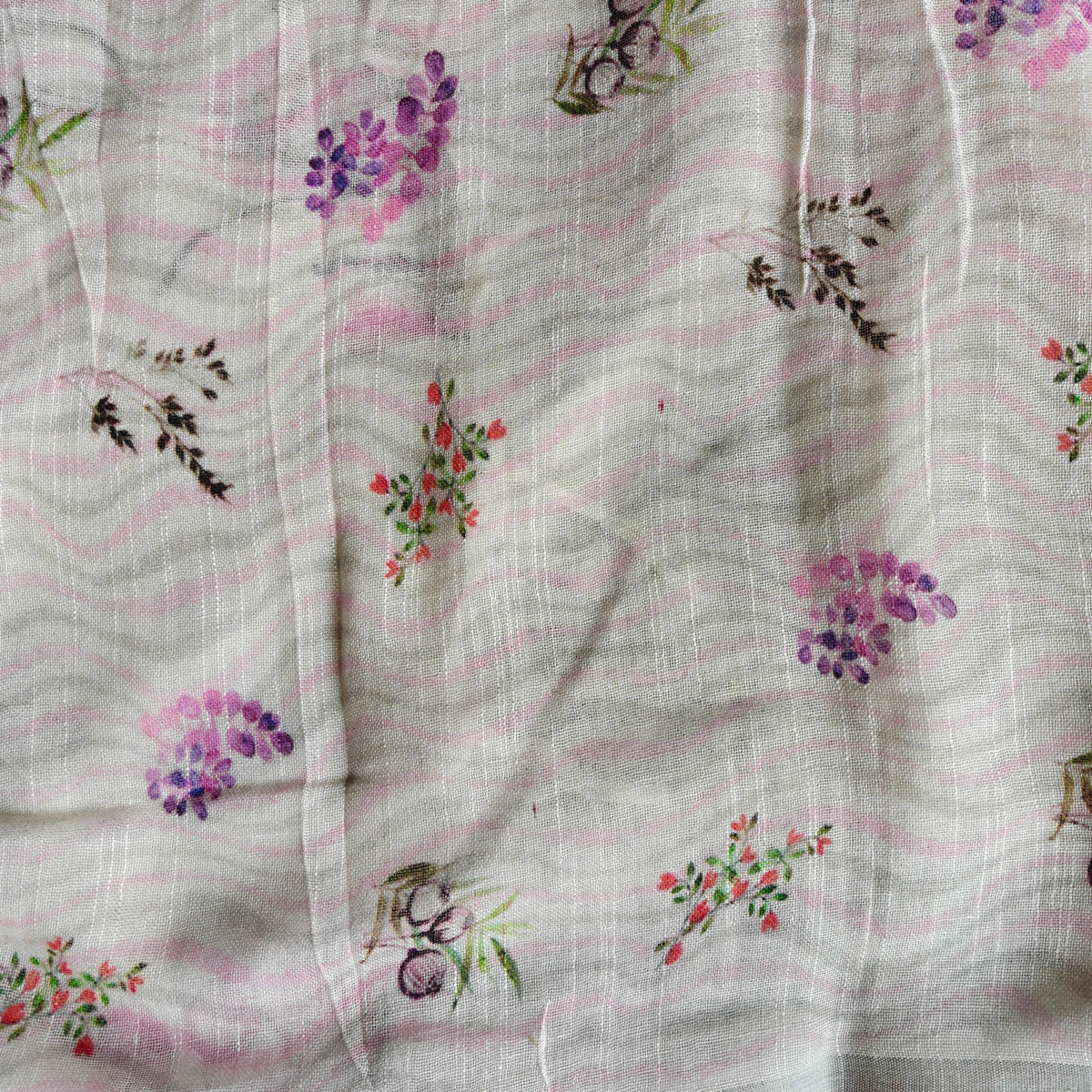 Chic Floral Printed Cotton Linen Saree