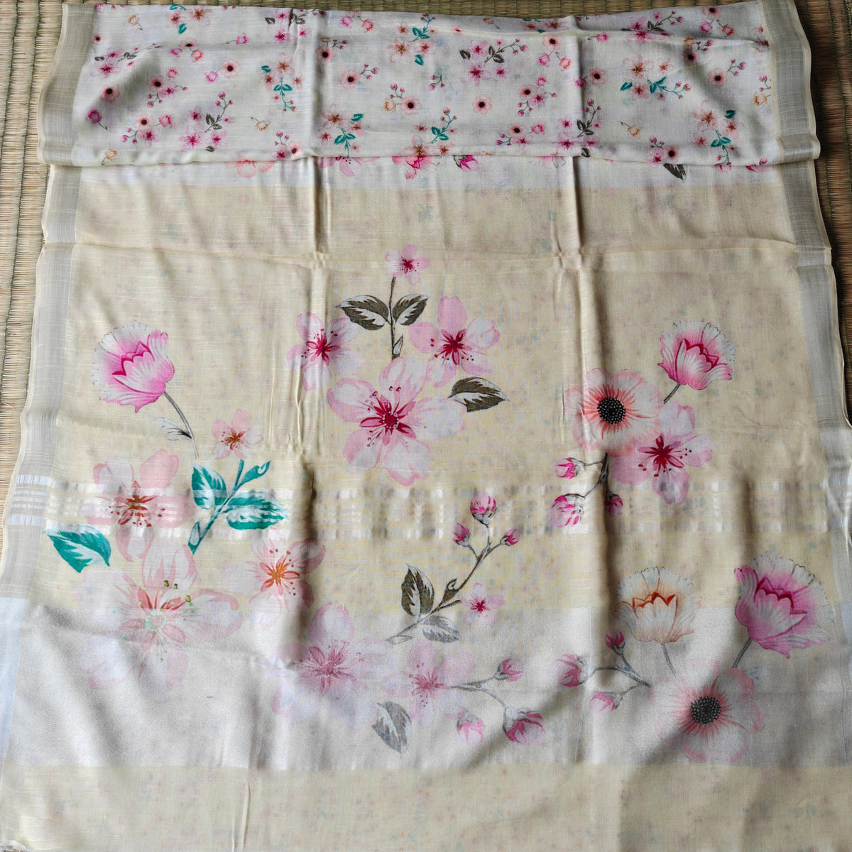 Floral Printed Cotton Linen Saree