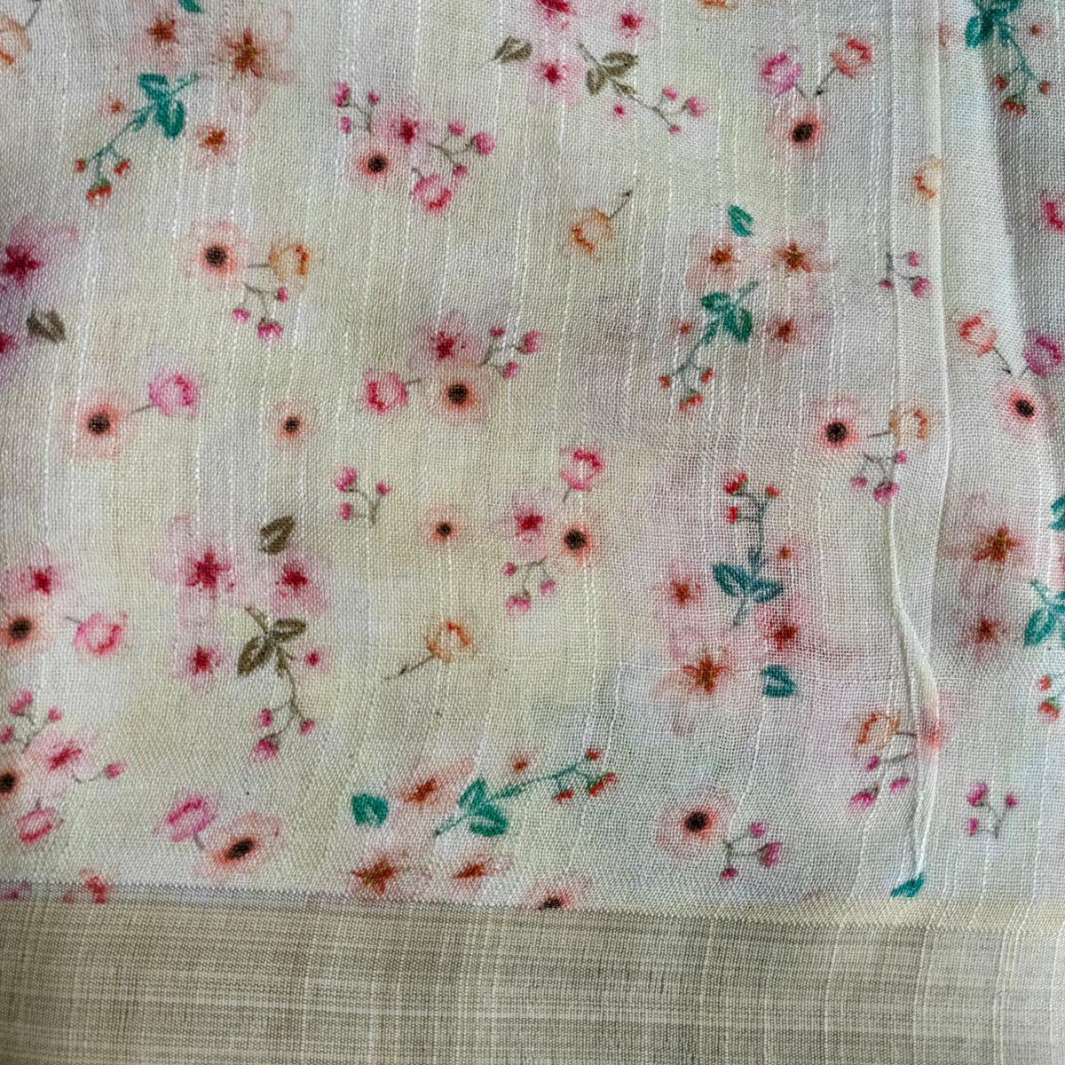 Floral Printed Cotton Linen Saree