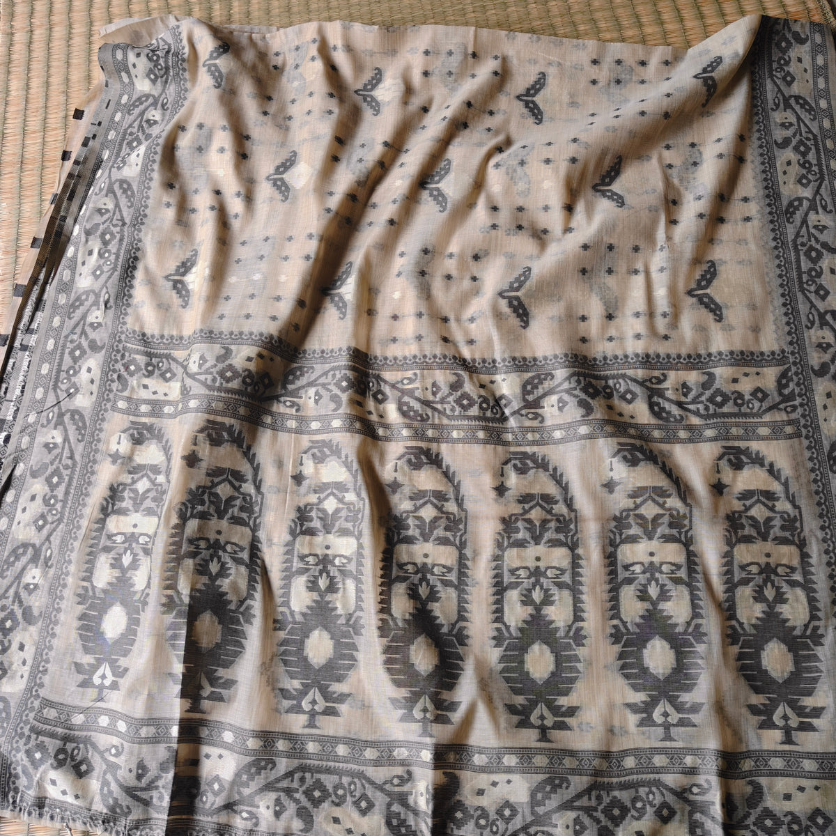 Off-white Muga Cotton Jamdani Saree