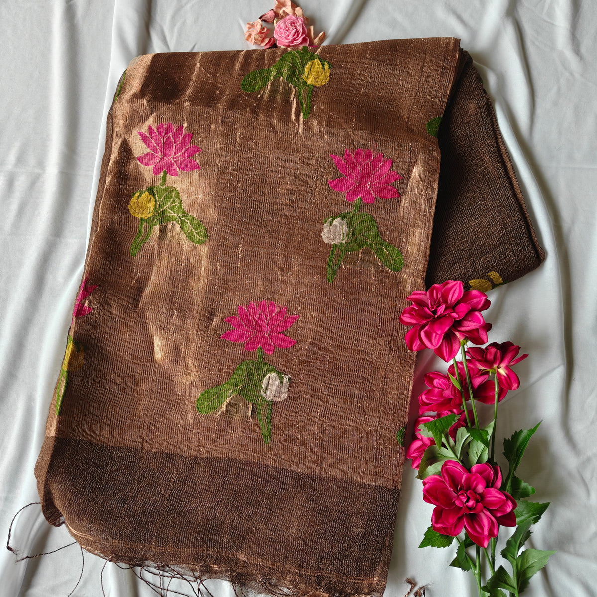Tissue Silk Linen Saree with Splendid Lotus Motifs